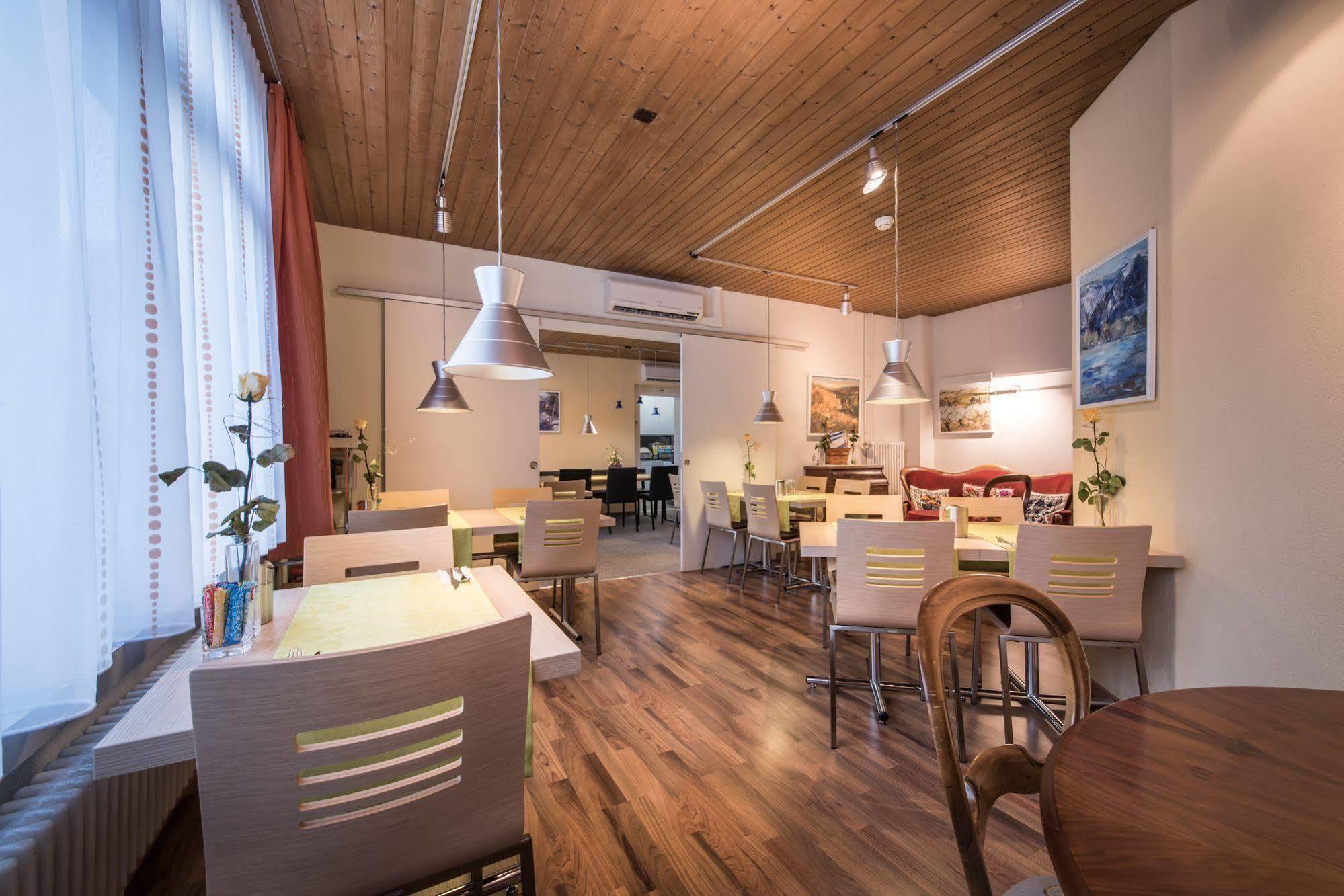 Hotel Derby Interlaken - Action & Relax Hub Exterior foto