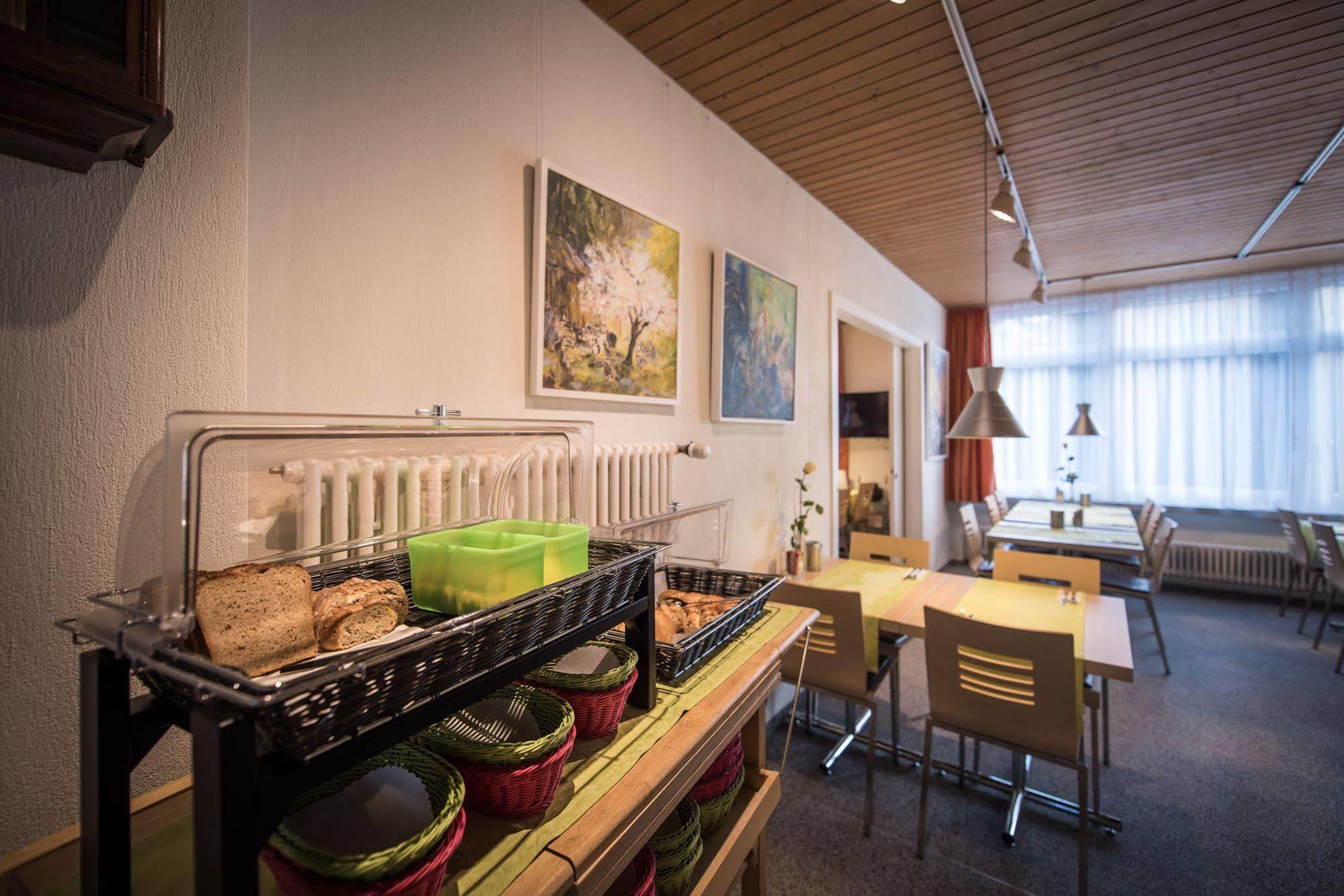 Hotel Derby Interlaken - Action & Relax Hub Exterior foto